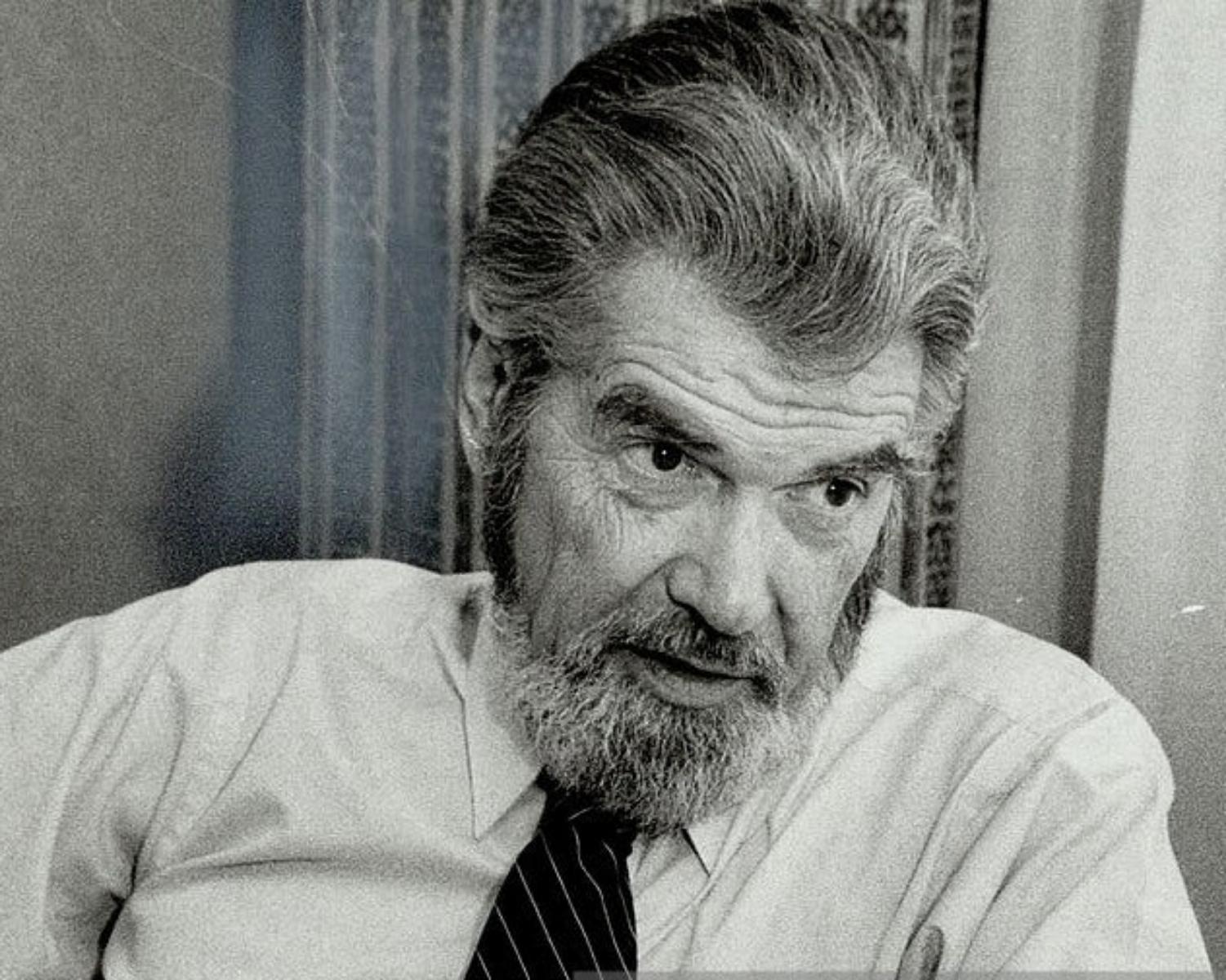 LAURENCE J. PETER