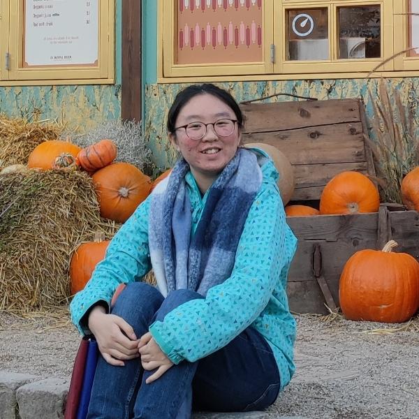Aki Lau (@aki_lau) - Profile Photo